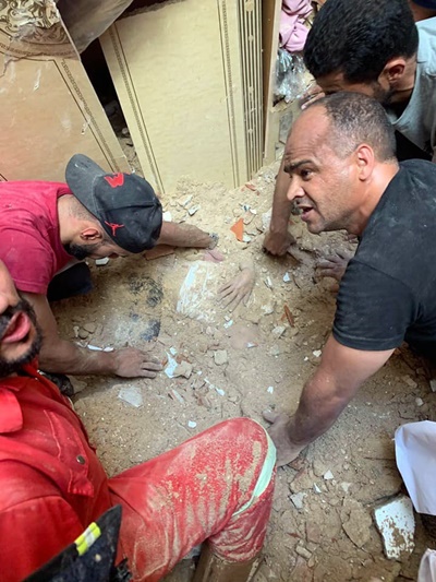 سقوط عمارة بشارع شوقي بمدينة طرابلس